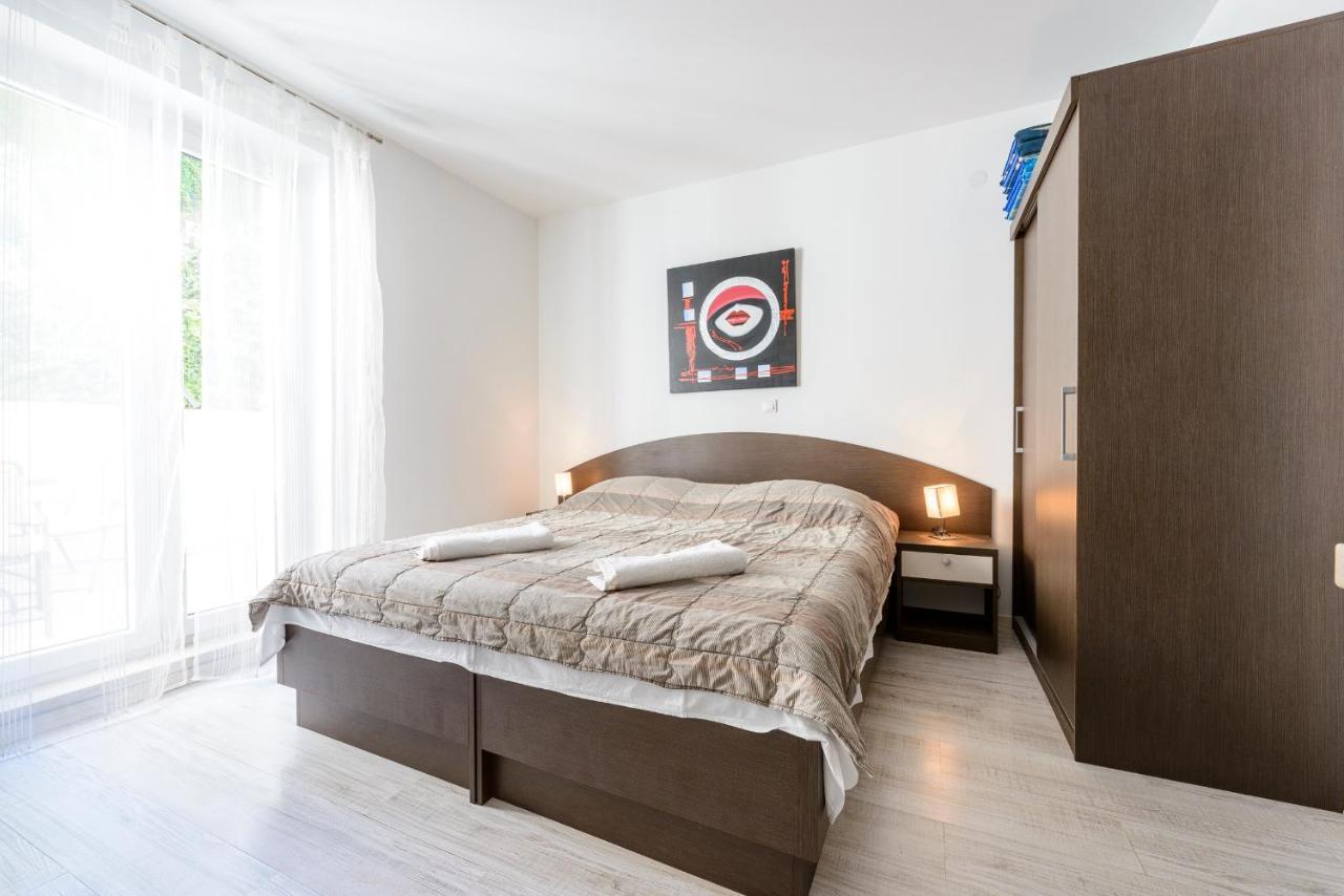 Apartments Niko ツァヴタット エクステリア 写真
